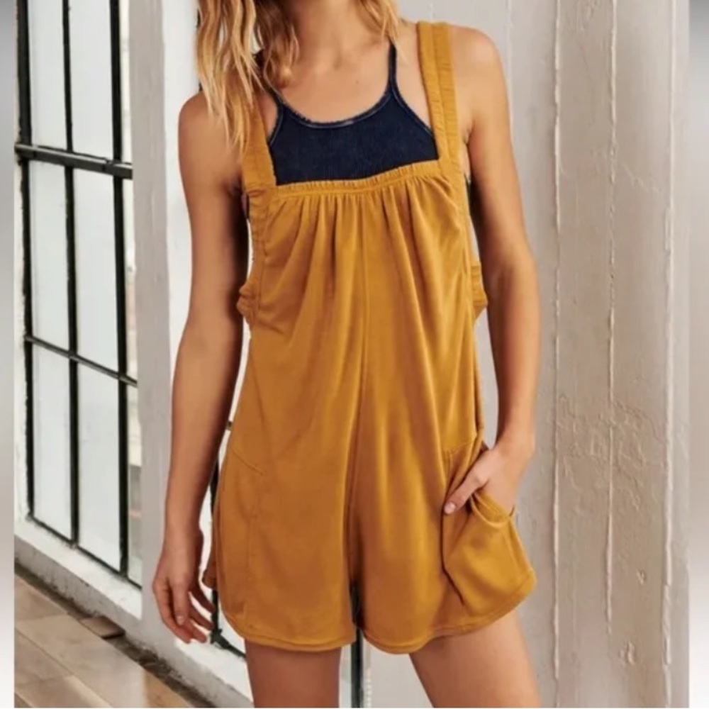 Free People mustard romper - w pockets!!!